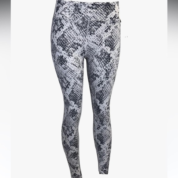 PINK SPORT Black and White Snakeskin leggings size large. - Picture 1 of 8